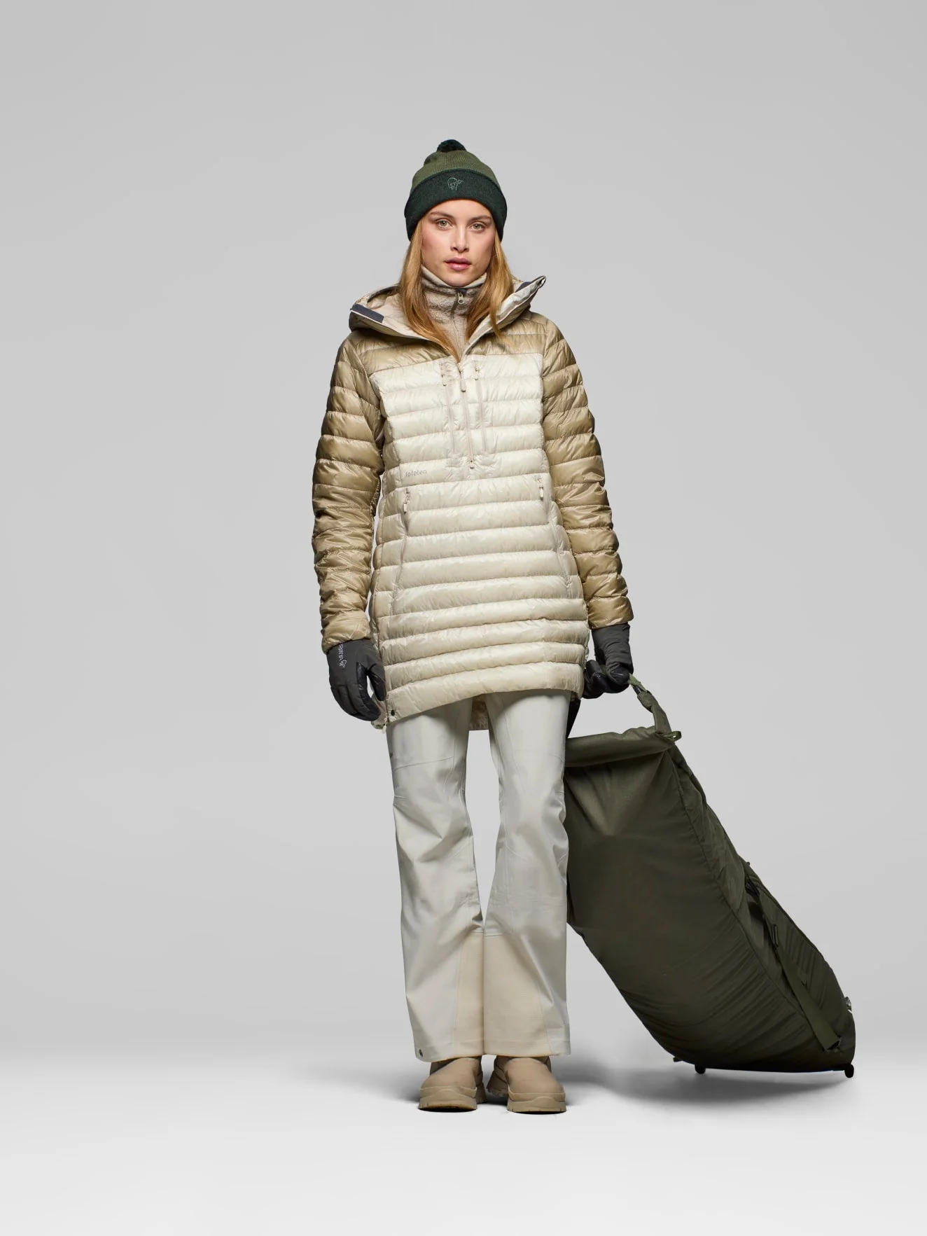 W LOFOTEN DOWN800 ANORAK - Image 4